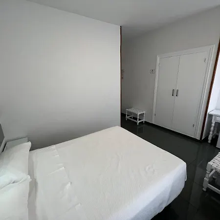 Guest house Venta Del Sol 2*